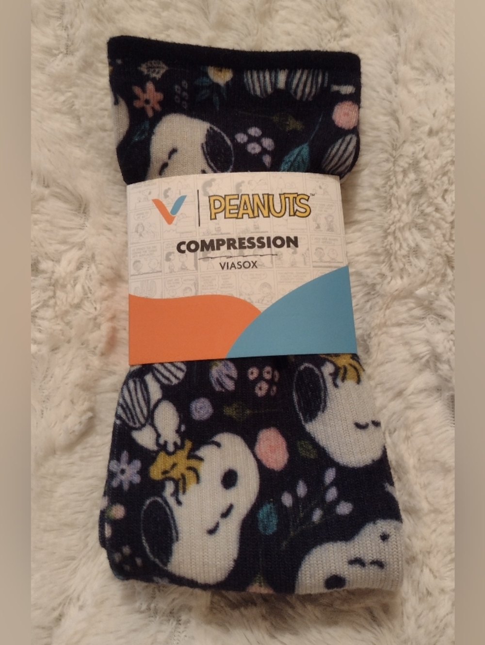 Viasox Peanuts Snoopy Compression Knee High Socks Sz Large W 10-13 M 9-12